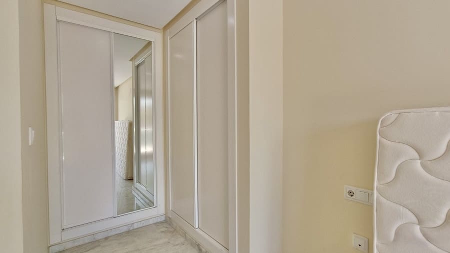 2 sovrum Lägenhet till salu i Hacienda del Alamo med pool - 185 000 € (Ref: 9488753)