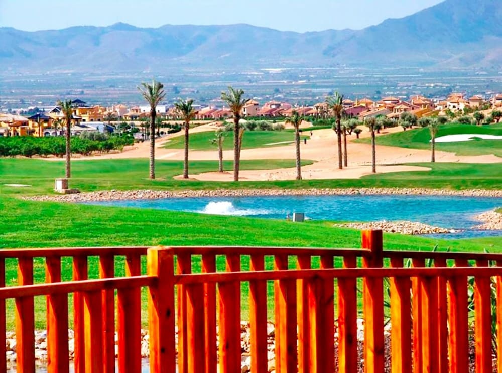 2 sovrum Lägenhet till salu i Hacienda del Alamo med pool - 185 000 € (Ref: 9488753)