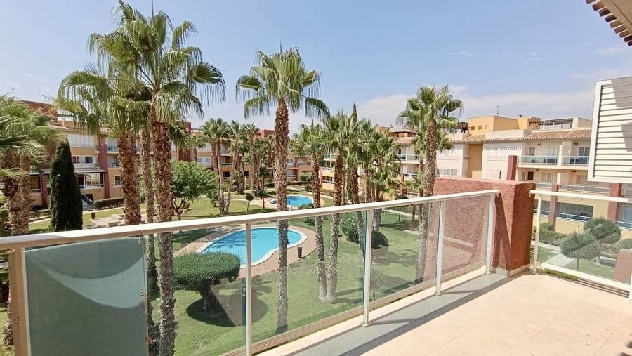 2 sovrum Lägenhet till salu i Hacienda del Alamo med pool - 185 000 € (Ref: 9488753)