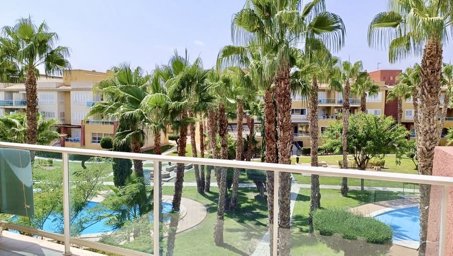 2 sovrum Lägenhet till salu i Hacienda del Alamo med pool - 185 000 € (Ref: 9488753)