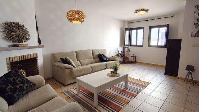 3 bedroom Villa for sale in Hacienda del Alamo, Fuente Alamo de Murcia with pool garage - € 183,000 (Ref: 9522927)