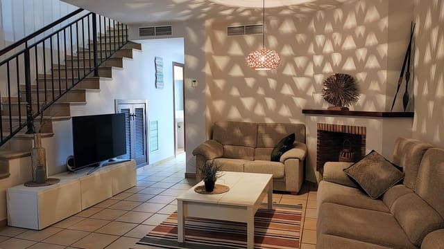 3 bedroom Villa for sale in Hacienda del Alamo, Fuente Alamo de Murcia with pool garage - € 183,000 (Ref: 9522927)