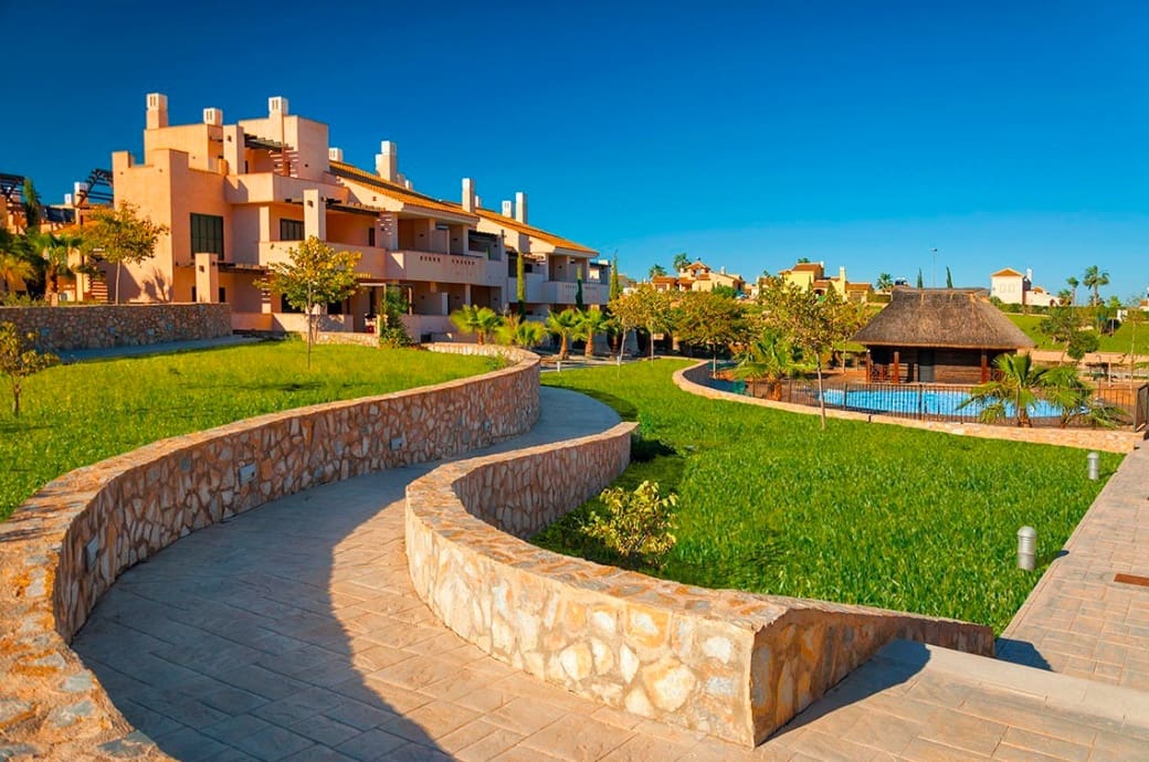 2 bedroom Apartment for sale in Hacienda del Alamo with pool garage - € 200,000 (Ref: 9523268)