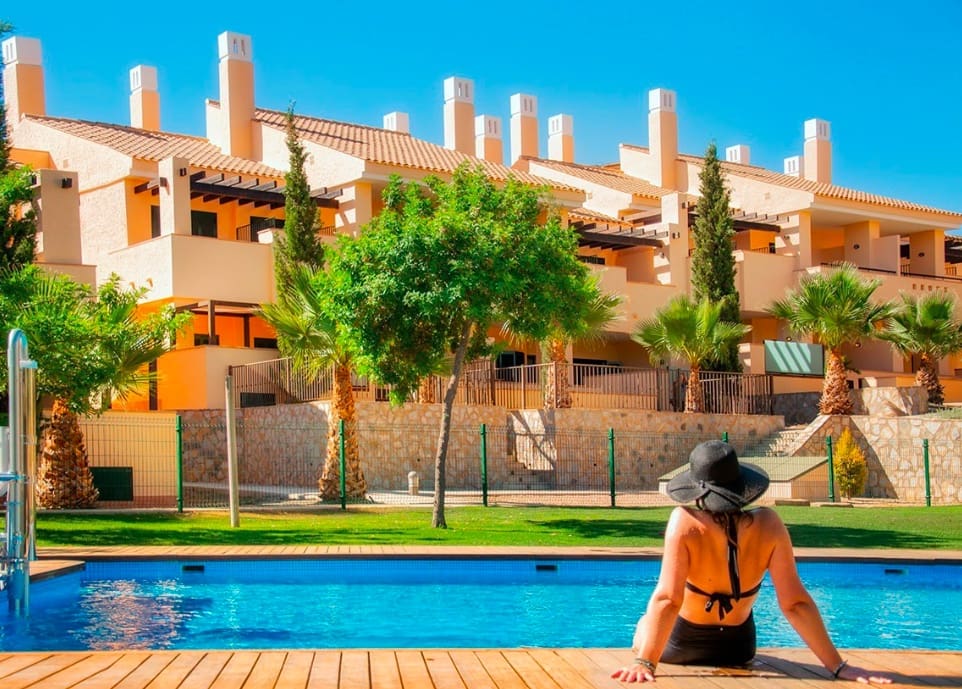 2 bedroom Apartment for sale in Hacienda del Alamo with pool garage - € 200,000 (Ref: 9523268)