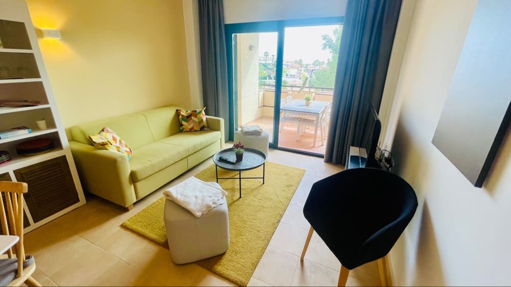 2 bedroom Apartment for sale in Hacienda del Alamo with pool garage - € 149,947 (Ref: 9523276)