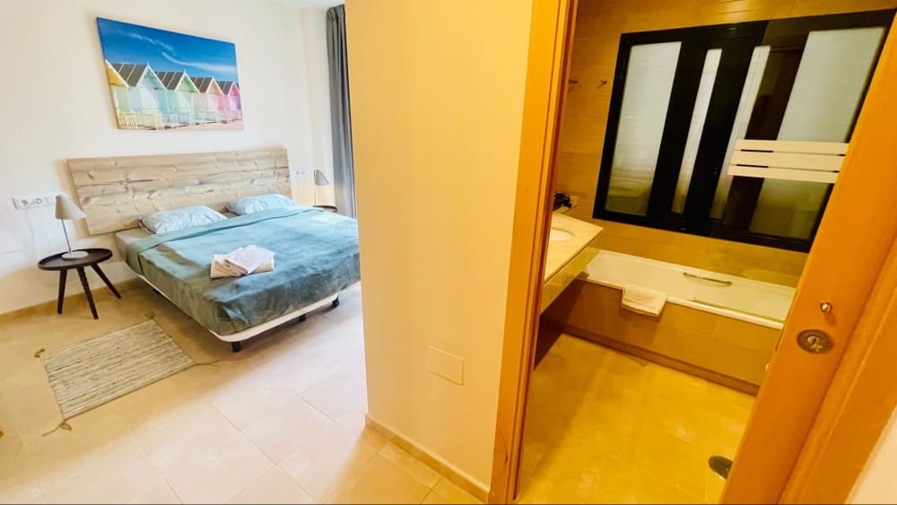 2 bedroom Apartment for sale in Hacienda del Alamo with pool garage - € 149,947 (Ref: 9523276)