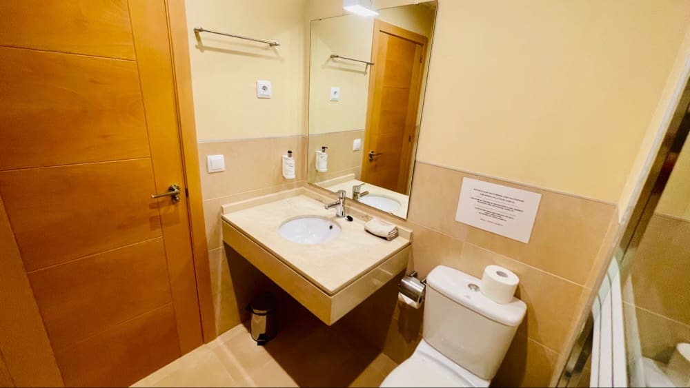 2 bedroom Apartment for sale in Hacienda del Alamo with pool garage - € 149,947 (Ref: 9523276)