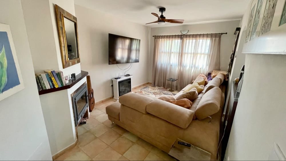 3 bedroom Villa for sale in Hacienda del Alamo with pool garage - € 249,948 (Ref: 9523315)