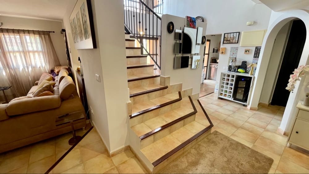 3 bedroom Villa for sale in Hacienda del Alamo with pool garage - € 249,948 (Ref: 9523315)