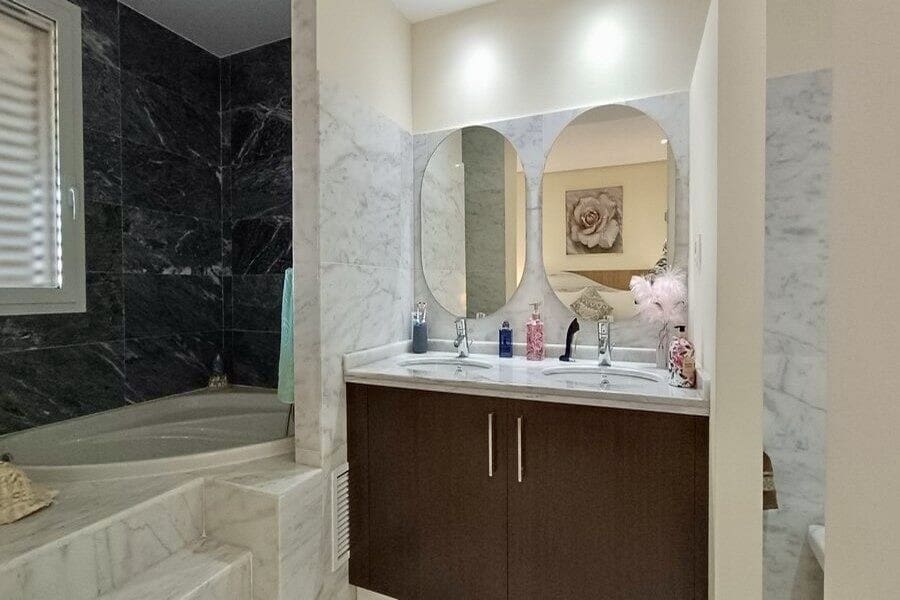 2 bedroom Apartment for sale in Hacienda del Alamo with pool garage - € 169,900 (Ref: 9536881)