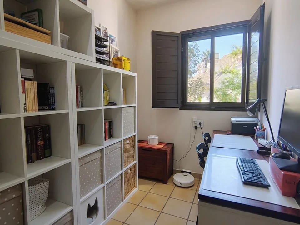 3 bedroom Villa for sale in Hacienda del Alamo with pool garage - € 179,900 (Ref: 9536885)