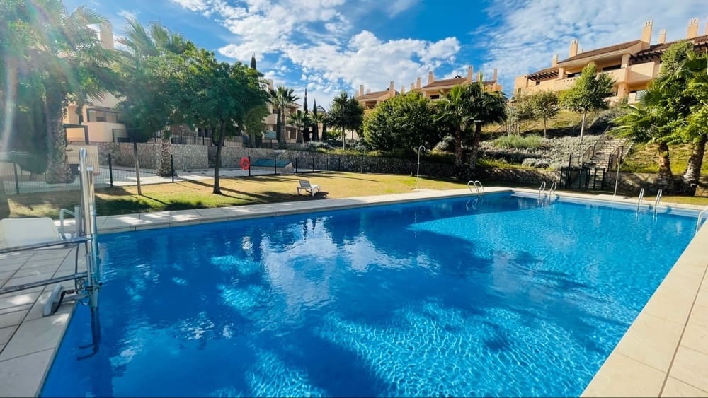 2 bedroom Apartment for sale in Hacienda del Alamo with pool garage - € 144,949 (Ref: 9536915)