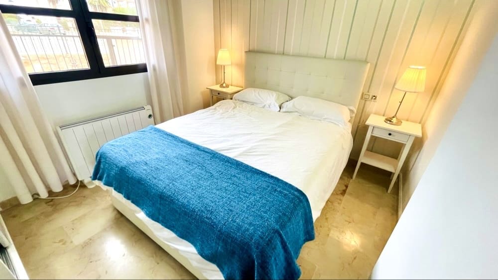 3 bedroom Villa for sale in Hacienda del Alamo with pool garage - € 285,000 (Ref: 9556150)