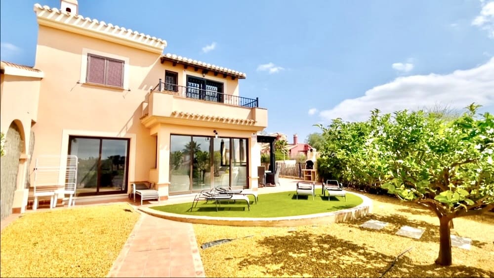 3 bedroom Villa for sale in Hacienda del Alamo with pool garage - € 285,000 (Ref: 9556150)