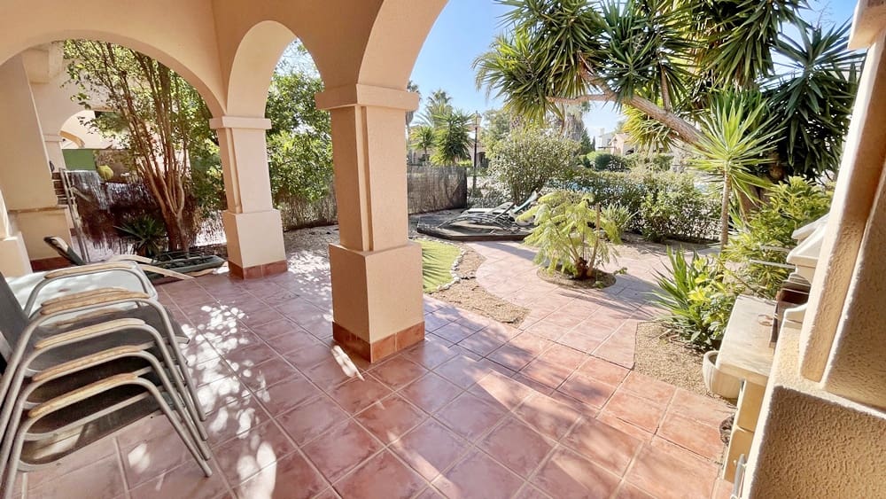 2 quarto Moradia para venda em Hacienda del Alamo com piscina - 164 950 € (Ref: 9583441)