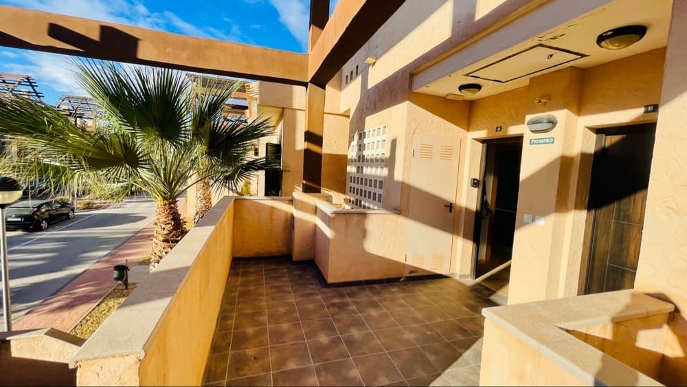 2 makuuhuone Huoneisto myytävänä paikassa Hacienda del Alamo mukana uima-altaan 
autotalli - 147 950 € (Ref: 9609492)