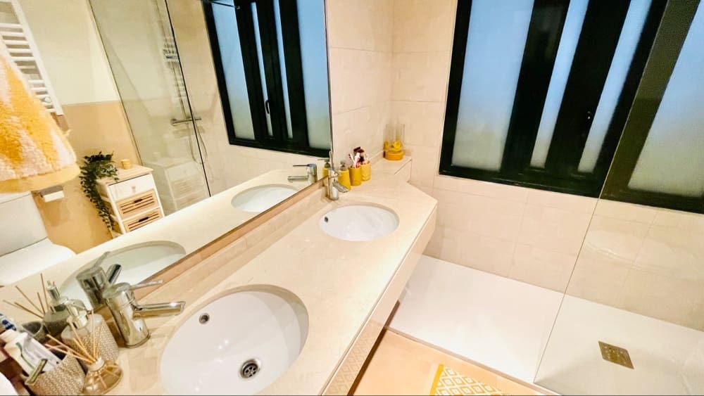 2 makuuhuone Huoneisto myytävänä paikassa Hacienda del Alamo mukana uima-altaan 
autotalli - 147 950 € (Ref: 9609492)