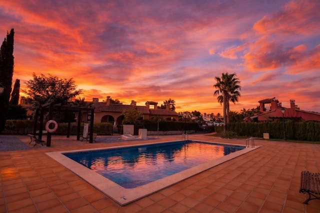 2 soveværelse Villa til salg i Hacienda del Alamo, Fuente Alamo de Murcia med swimmingpool garage - € 214.950 (Ref: 9609521)