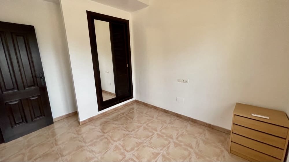 Chalet de 3 habitaciones en Hacienda del Alamo en venta con piscina garaje - 357.000 € (Ref: 9735917)