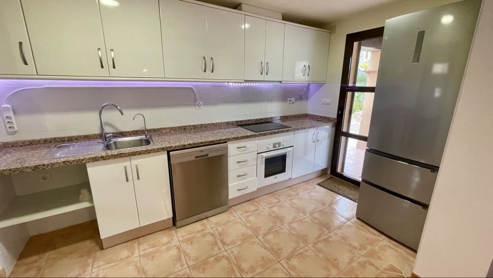 Chalet de 3 habitaciones en Hacienda del Alamo en venta con piscina garaje - 357.000 € (Ref: 9735917)