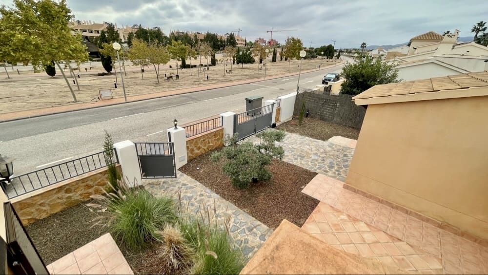 Chalet de 3 habitaciones en Hacienda del Alamo en venta con piscina garaje - 357.000 € (Ref: 9735917)