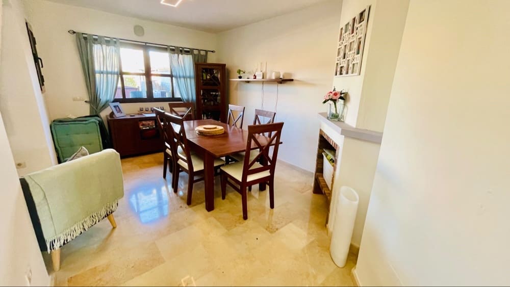 3 soverom Villa til salgs i Hacienda del Alamo med svømmebasseng garasje - € 214 998 (Ref: 9735931)