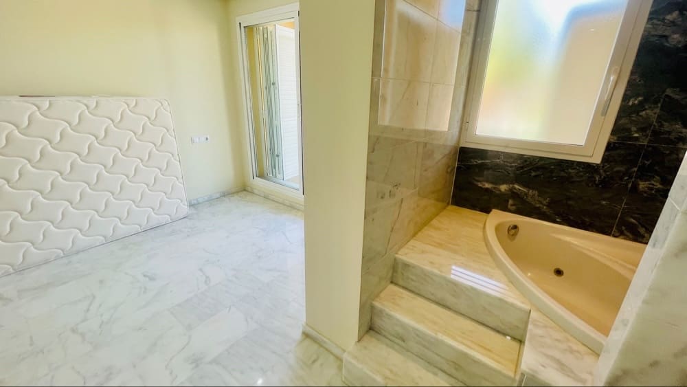 2 sypialnia Apartament na sprzedaż w Hacienda del Alamo z basenem garażem - 178 500 € (Ref: 9735932)