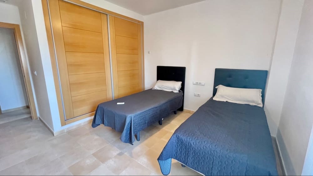 2 makuuhuone Huoneisto myytävänä paikassa Hacienda del Alamo mukana uima-altaan 
autotalli - 144 949 € (Ref: 9736162)