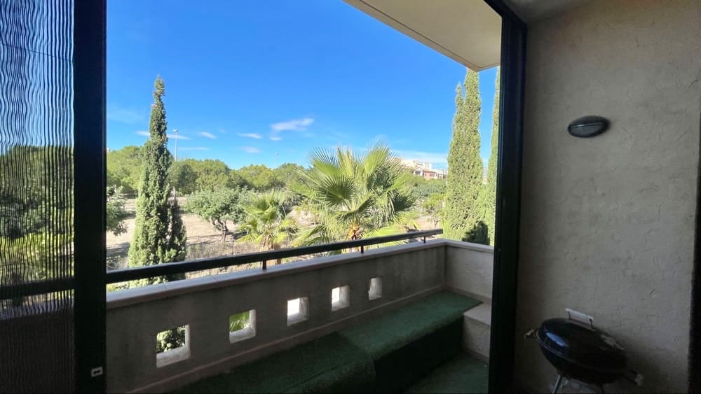 2 makuuhuone Huoneisto myytävänä paikassa Hacienda del Alamo mukana uima-altaan 
autotalli - 144 949 € (Ref: 9736162)