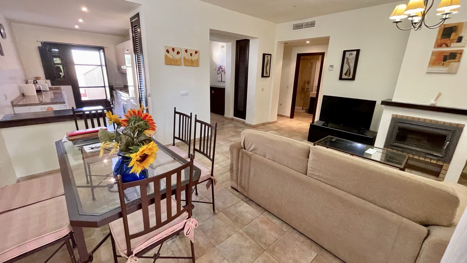 2 chambre Villa/Maison à vendre à Hacienda del Alamo avec piscine - 164 950 € (Ref: 9737057)