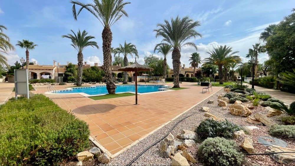 2 bedroom Villa for sale in Hacienda del Alamo with pool garage - € 164,950 (Ref: 9760039)