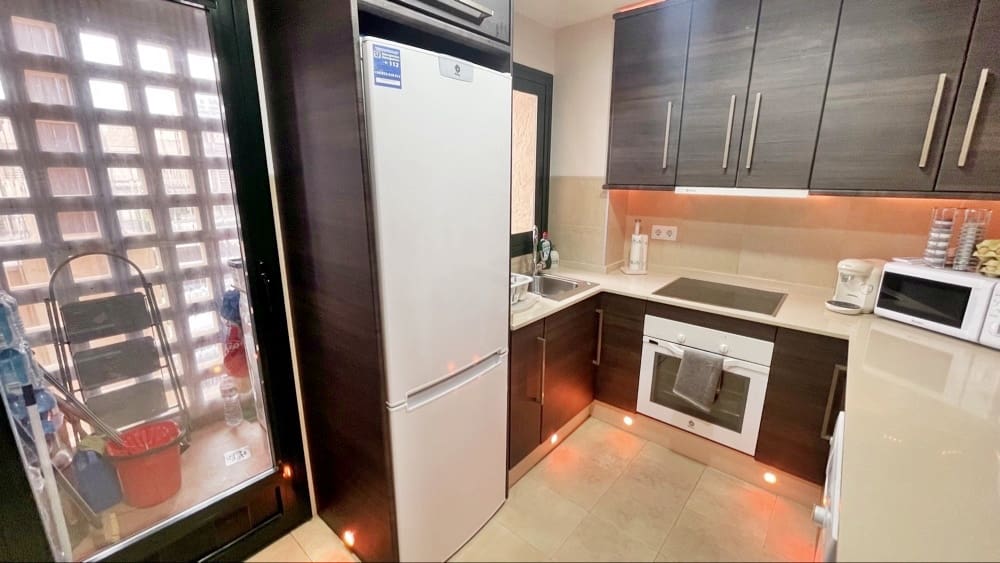 2 makuuhuone Huoneisto myytävänä paikassa Hacienda del Alamo mukana uima-altaan 
autotalli - 157 950 € (Ref: 9760089)