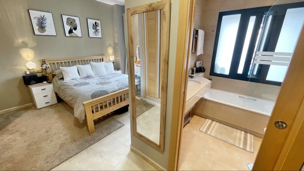 2 makuuhuone Huoneisto myytävänä paikassa Hacienda del Alamo mukana uima-altaan 
autotalli - 157 950 € (Ref: 9760089)