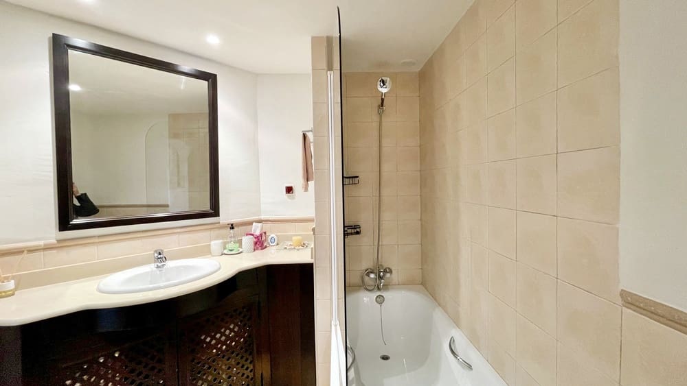 3 sypialnia Willa na sprzedaż w Hacienda del Alamo z basenem garażem - 254 950 € (Ref: 9760100)