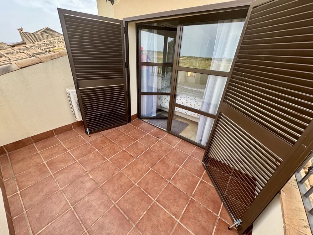 3 sypialnia Willa na sprzedaż w Hacienda del Alamo z basenem garażem - 429 999 € (Ref: 9798109)