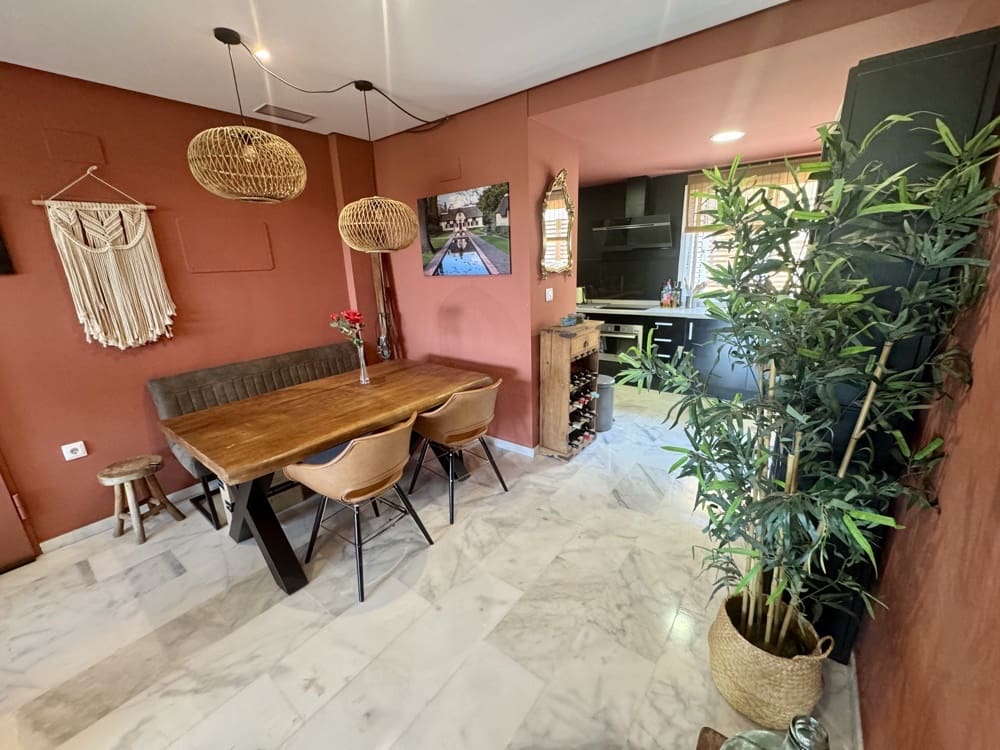 Apartamento de 2 habitaciones en Hacienda del Alamo en venta con piscina garaje - 174.000 € (Ref: 9812415)