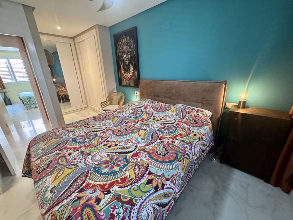 Apartamento de 2 habitaciones en Hacienda del Alamo en venta con piscina garaje - 174.000 € (Ref: 9812415)