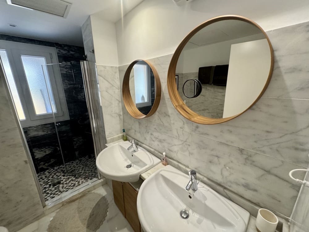 Apartamento de 2 habitaciones en Hacienda del Alamo en venta con piscina garaje - 174.000 € (Ref: 9812415)