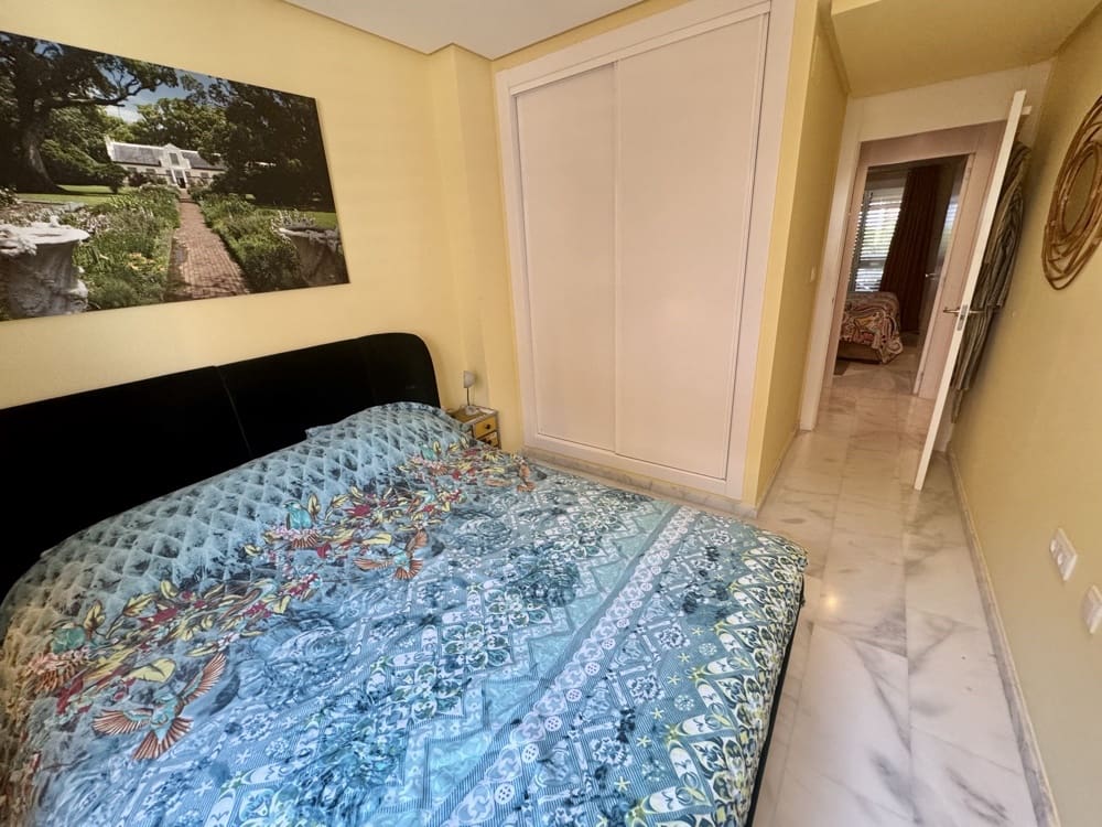 Apartamento de 2 habitaciones en Hacienda del Alamo en venta con piscina garaje - 174.000 € (Ref: 9812415)