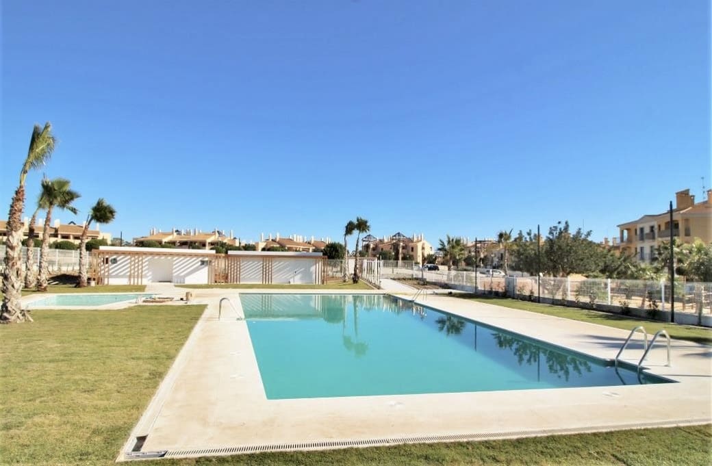 3 bedroom Villa for sale in Hacienda del Alamo with pool garage - € 183,000 (Ref: 9867603)