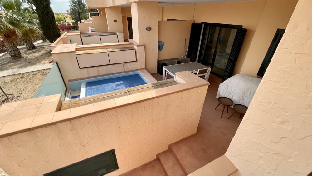 2 soverom Leilighet til salgs i Hacienda del Alamo med svømmebasseng garasje - € 179 950 (Ref: 9877454)