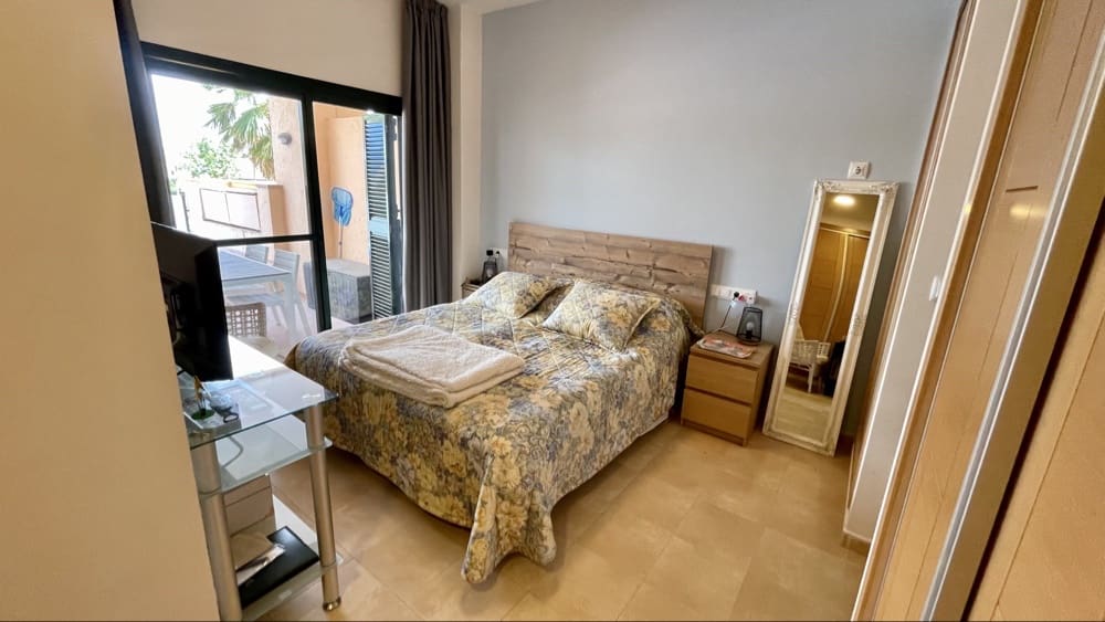 2 soverom Leilighet til salgs i Hacienda del Alamo med svømmebasseng garasje - € 179 950 (Ref: 9877454)