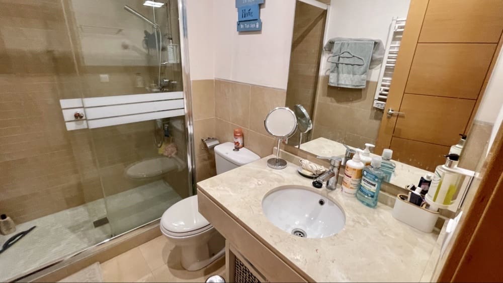 2 soverom Leilighet til salgs i Hacienda del Alamo med svømmebasseng garasje - € 179 950 (Ref: 9877454)