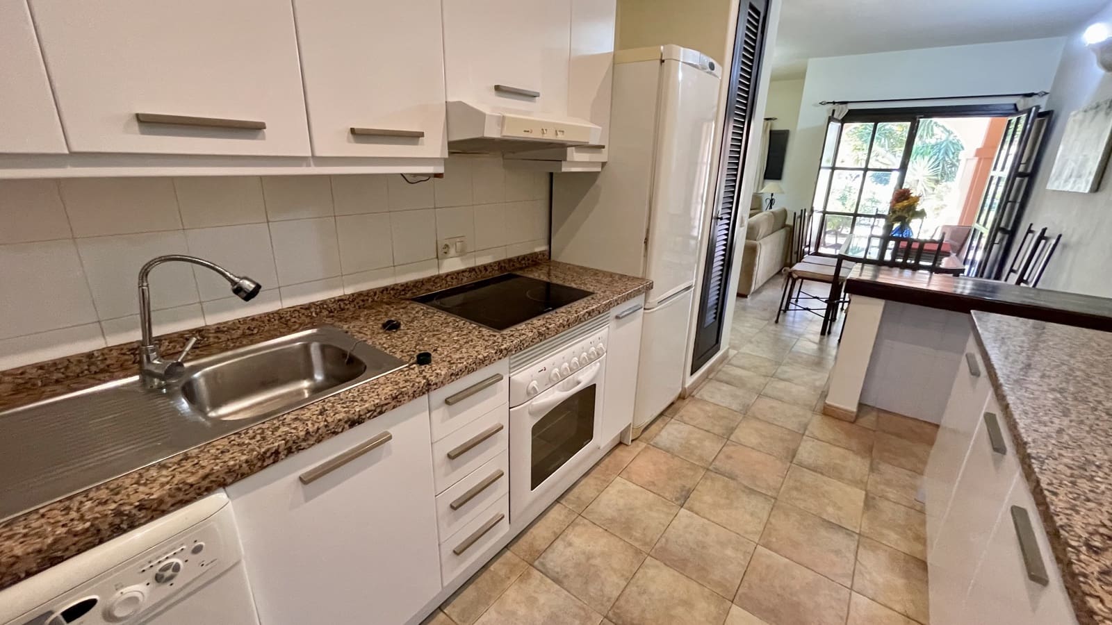 2 bedroom Villa for sale in Hacienda del Alamo with pool garage - € 164,950 (Ref: 9879690)