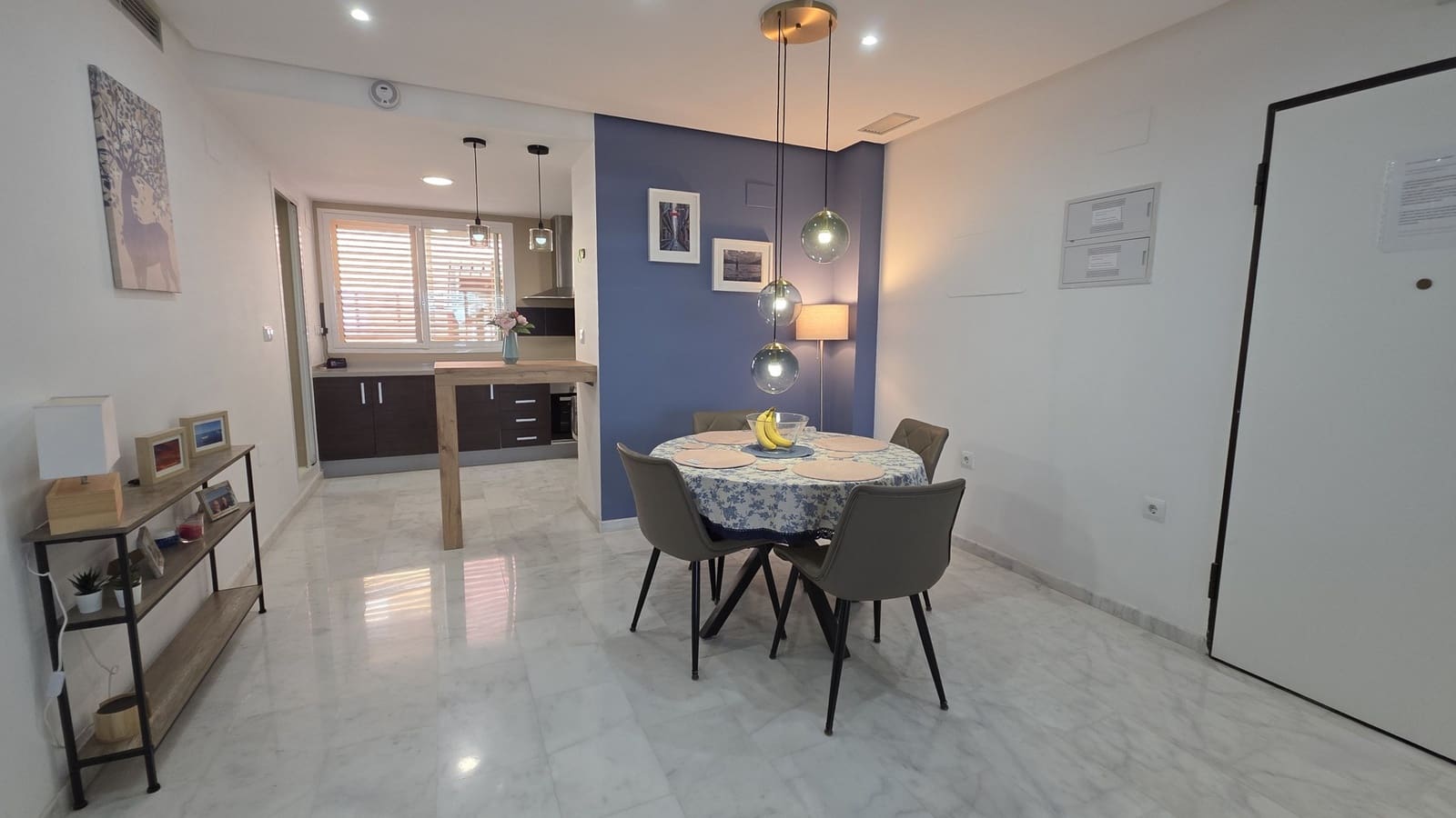 2 soverom Leilighet til salgs i Hacienda del Alamo med svømmebasseng garasje - € 184 950 (Ref: 9902179)