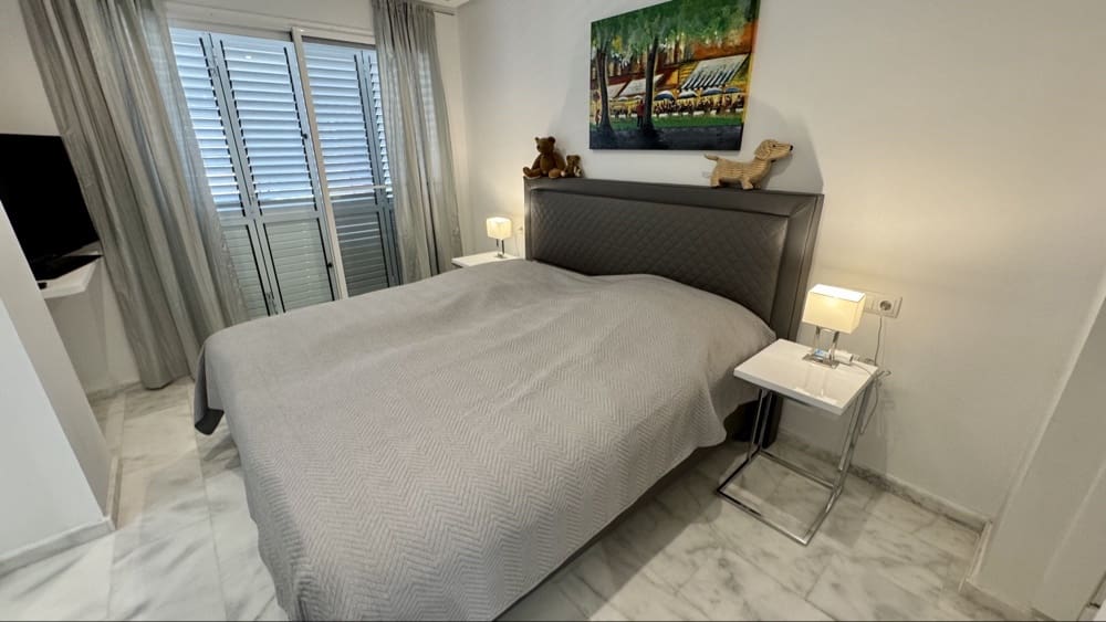 2 Zimmer Apartment zu verkaufen in Hacienda del Alamo mit Pool Garage - 199.990 € (Ref: 9918585)