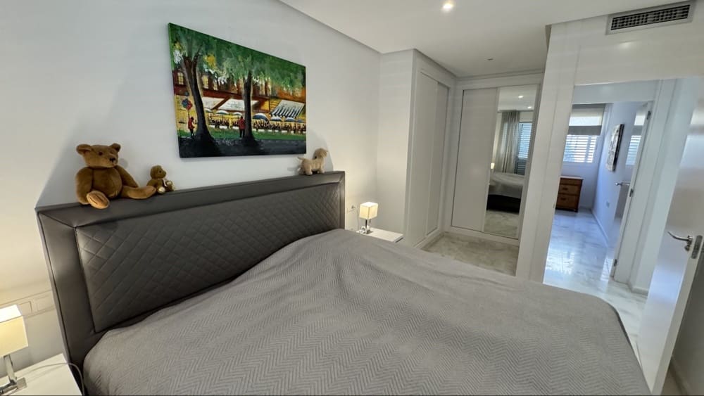 2 Zimmer Apartment zu verkaufen in Hacienda del Alamo mit Pool Garage - 199.990 € (Ref: 9918585)