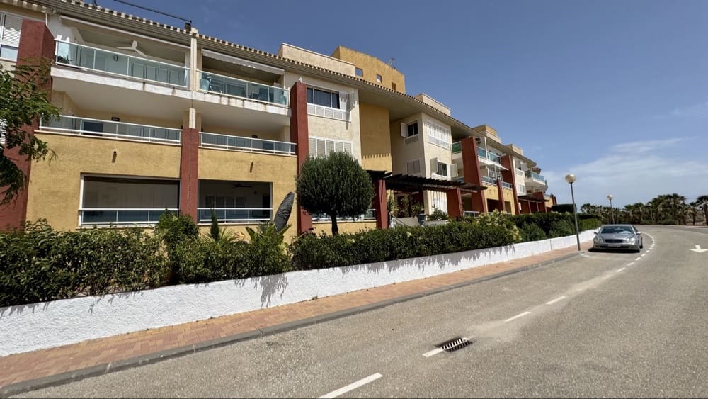 2 Zimmer Apartment zu verkaufen in Hacienda del Alamo mit Pool Garage - 199.990 € (Ref: 9918585)