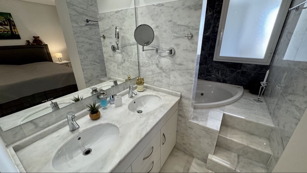 2 Zimmer Apartment zu verkaufen in Hacienda del Alamo mit Pool Garage - 199.990 € (Ref: 9918953)