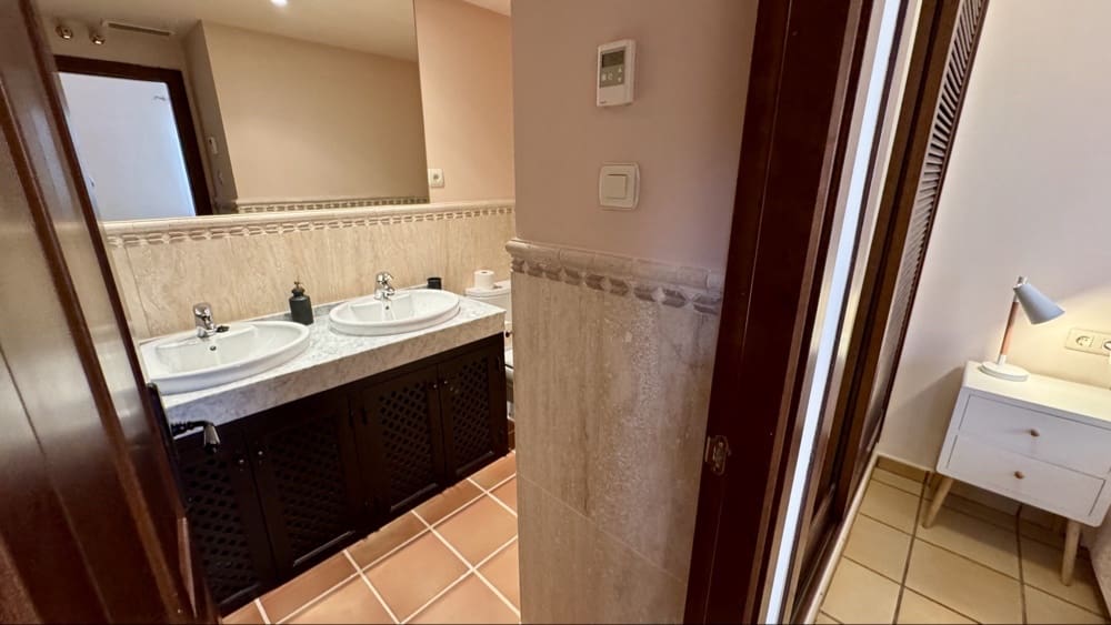 2 soveværelse Lejlighed til salg i Hacienda del Alamo med swimmingpool garage - € 168.500 (Ref: 9928024)